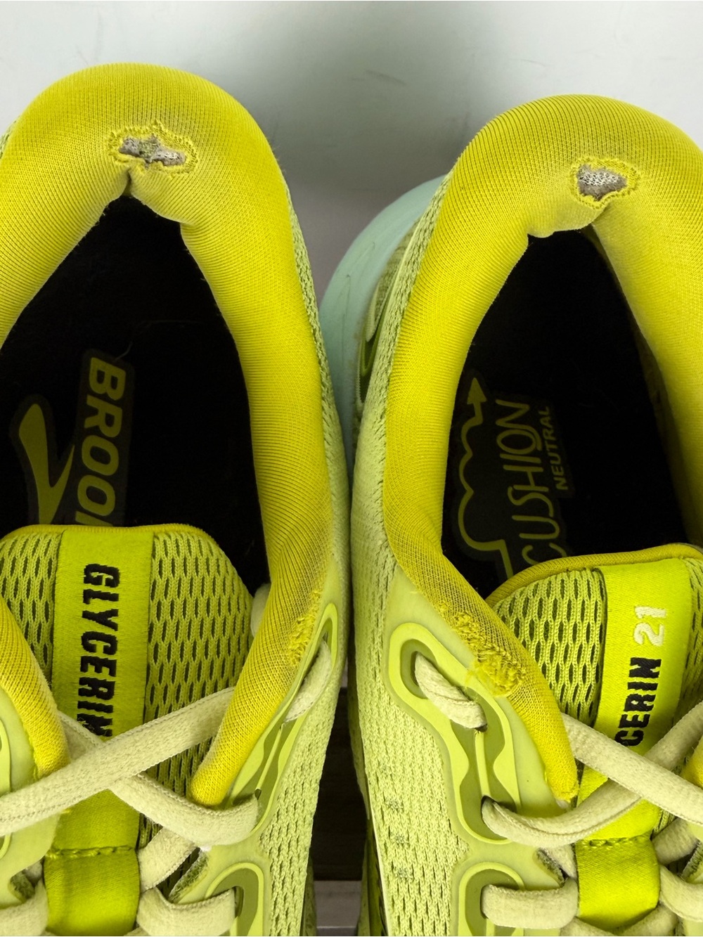 Brooks Glycerin 21 running shoes in vibrant Lovebird Pale Yellow men’s size 10.5 - Picture 8 of 13